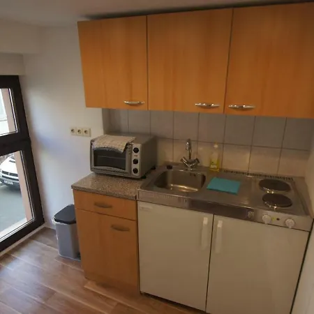 Ferienwohng Sachsenring/ Karl May Apartment Hohenstein-Ernstthal
